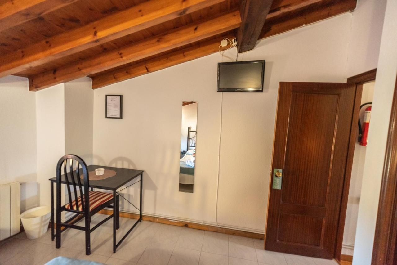 Pension Quintana Prellezo Exterior photo